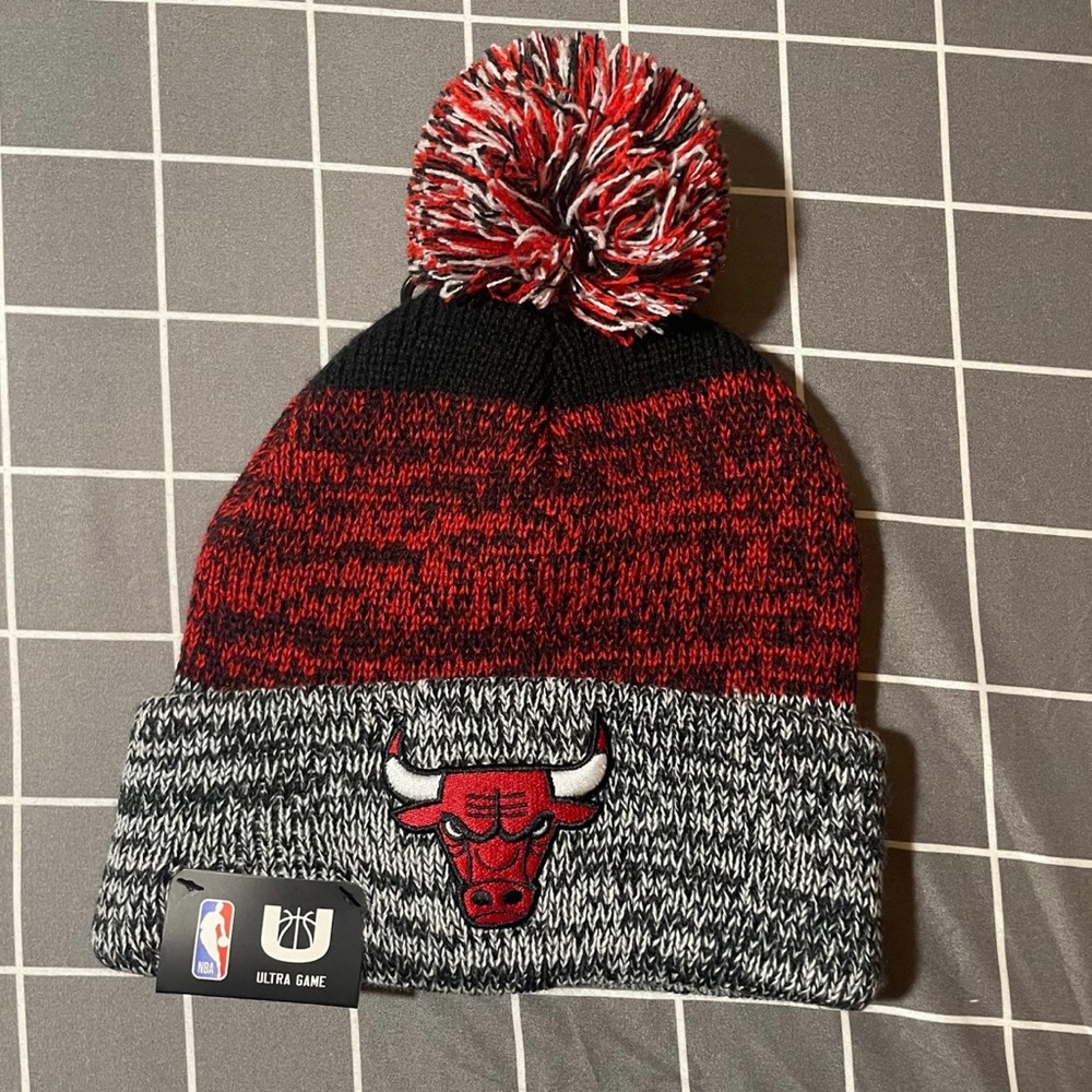 Chicago Bulls Beanie NWT Ultra Game Officially Licensed NBA Gear Retails $30 NWT